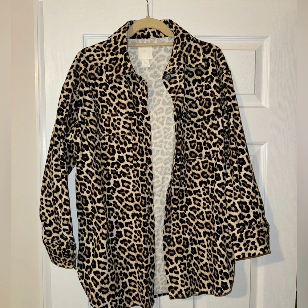 Leopard light jacket and shirt - Picture 1 of 3